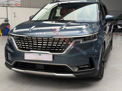Xe Kia Carnival Signature 2.2D 2022