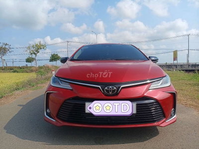 Toyota Altis 2022 V cao cấp
