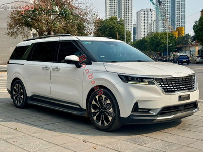 Xe Kia Carnival Signature 2.2D 2022