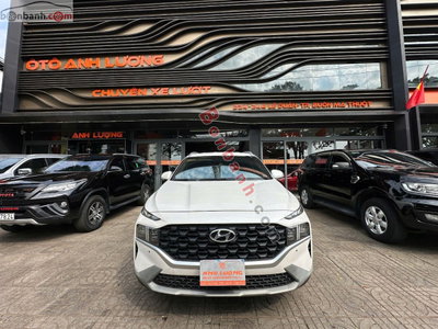 Xe Hyundai SantaFe Tiêu chuẩn 2.5L 2021