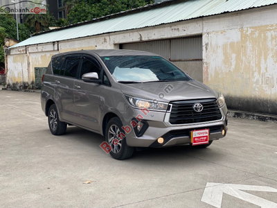 Xe Toyota Innova E 2.0 MT 2022