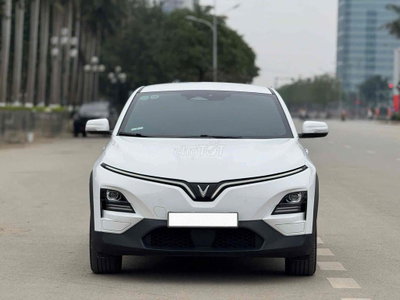 VinFast VF6 Eco 2025 Trắng