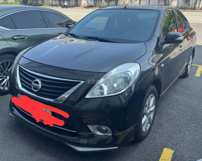 Nissan Sunny Tự động Đen
