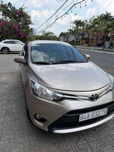 Toyota Vios 2017 Số sàn Vàng cát