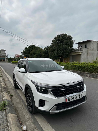Kia Seltos 2024 đẹp k điểm trừ