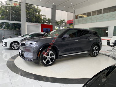 Xe VinFast VF9 Eco 2026