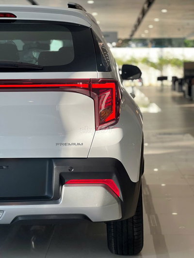 KIA SONET Premium màu Trắng
