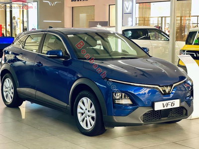 Xe VinFast VF6 Eco 2026