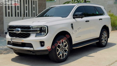 Xe Ford Everest Titanium Plus 2.0L 4x4 AT 2023