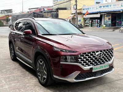 Hyundai Santa Fe 2022 Cao cấp 2.5L HTRAC - 6 vạn k