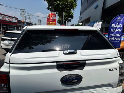 Ford Ranger XLS AT 2024, bảo hành 2026, vay 75%