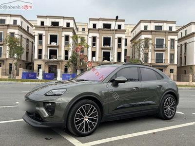 Xe Porsche Macan 4 EV 2024