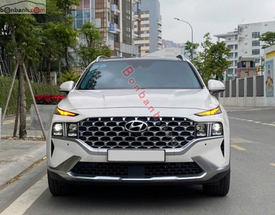 Xe Hyundai SantaFe Cao cấp 2.2L HTRAC 2024
