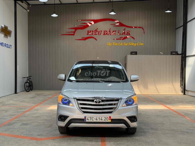 Toyota Innova 2015 MT Bạc