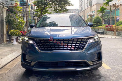 Xe Kia Carnival Signature 2.2D 2022
