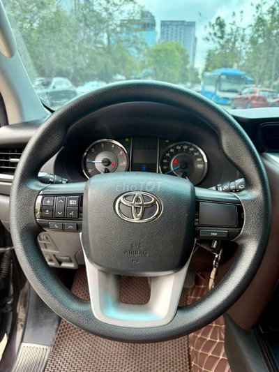Toyota Fortuner 2019 Số sàn 98.000 km