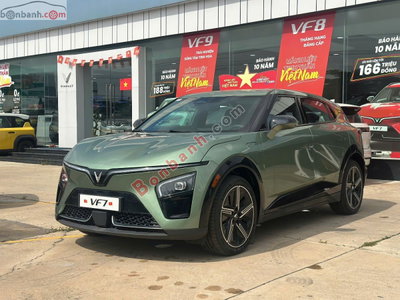 Xe VinFast VF7 Plus 2026
