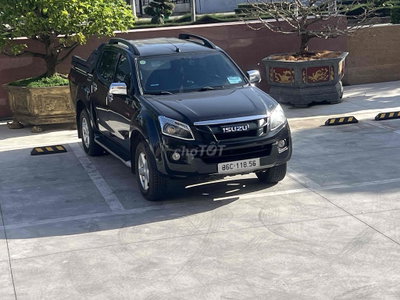 Isuzu D-Max 2016 Đen