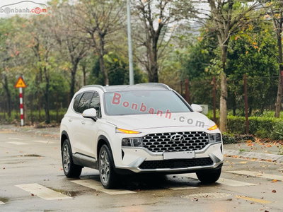 Xe Hyundai SantaFe Cao cấp 2.5L HTRAC 2024