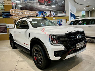 Xe Ford Ranger Stormtrak 2.0L 4x4 AT 2026