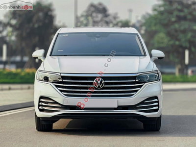 Xe Volkswagen Viloran Luxury 2023