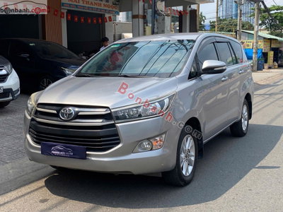 Xe Toyota Innova 2.0E 2017