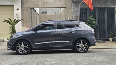 Xe điện VinFast VF e34 2022 Xám nt đen mới 2v km