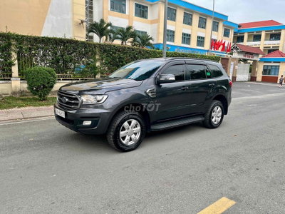 Ford Everest 2019 AT 1 cầu máy dầu nhập Thái đẹp