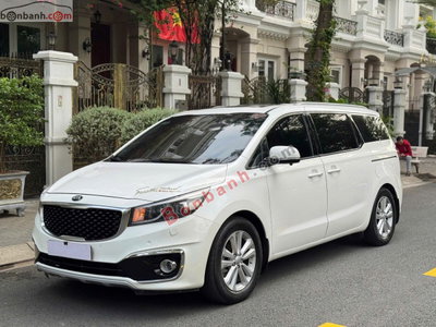 Xe Kia Sedona 3.3L GATH 2015