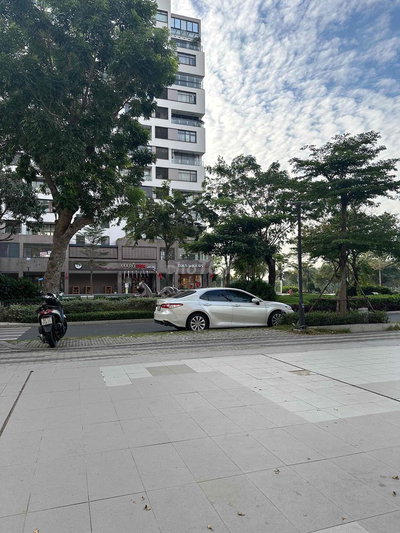 Toyota Camry 2021 2.0 Chính Chủ Bán
