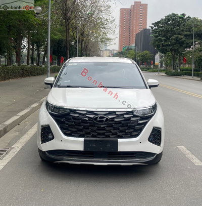Xe Hyundai Custin Tiêu Chuẩn 1.5T 2023