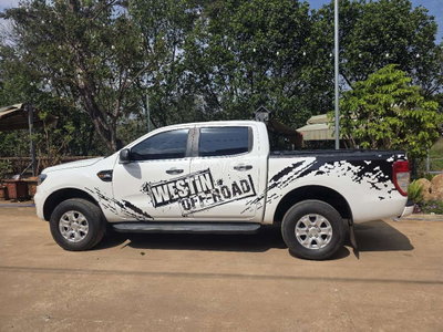 Ford Ranger 2019 XLS Trắng