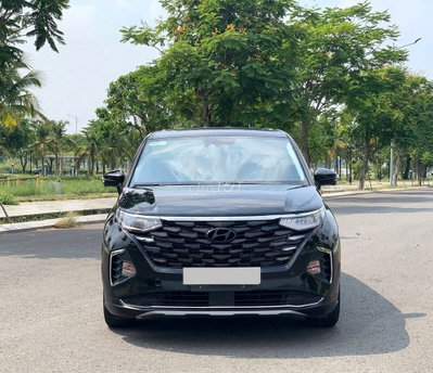 Hyundai Custin 2024 2.0AT Cao cấp Đen