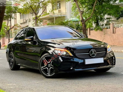 Xe Mercedes Benz C class C300 AMG 2019