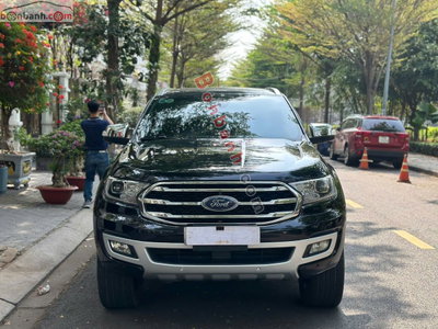 Xe Ford Everest Titanium 2.0L 4x4 AT 2020