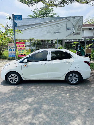Hyundai Grand i10 2019 1.2 BASE - 180 km