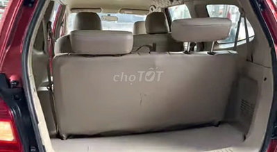Nissan Livia 7 chỗ số sàn Đỏ