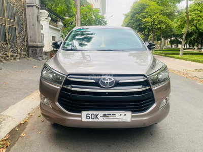 Toyota Innova 2017 2.0E