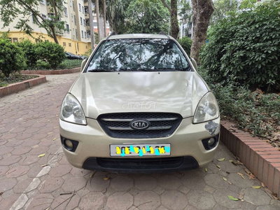 Kia Carens 2010 Vàng cát. số tự động