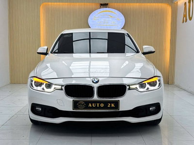 BMW 320i sx 2015 LCI máy B48 siêu lướt chỉ 489tr.
