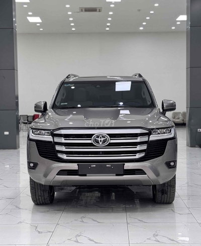Toyota Land Cruiser Lc300 Màu Đồng