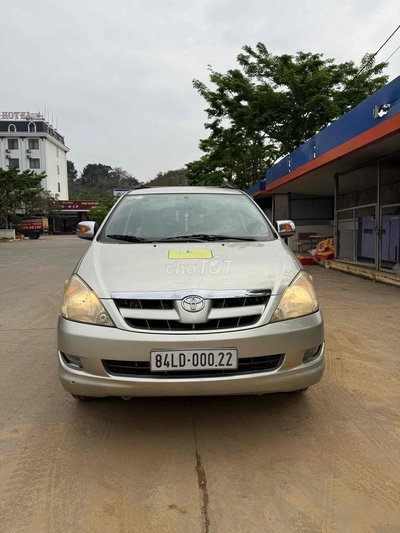 Toyota Innova 2006 G xe gia đình