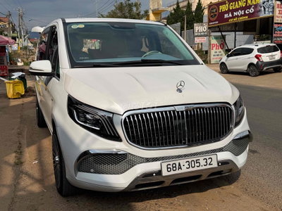 Mercedes-Benz V 22-Class Trắng
