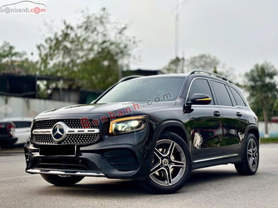 Xe Mercedes Benz GLB 200 AMG 2020