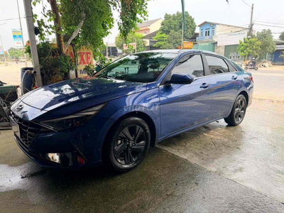 Hyundai Elantra 2023 1.6 đặc biệt Xanh 45000 km