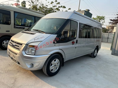 Xe Ford Transit SVP 2018