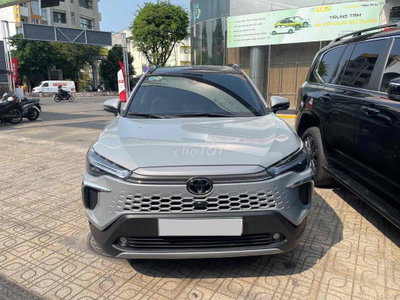 Toyota Corolla Cross 1.8V 2024 / odo 6.600km