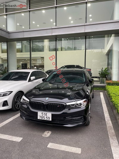 Xe BMW 5 Series 520i 2018