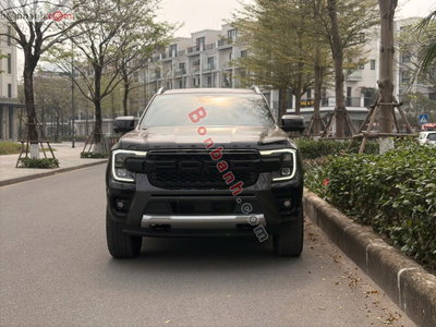 Xe Ford Everest Wildtrak 2.0L 4x4 AT 2023