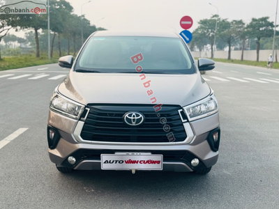 Xe Toyota Innova E 2.0 MT 2021